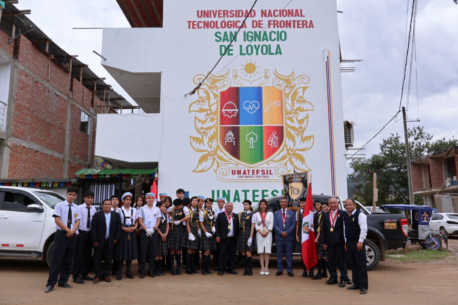 Comunidad y autoridades de UNATEFSIL